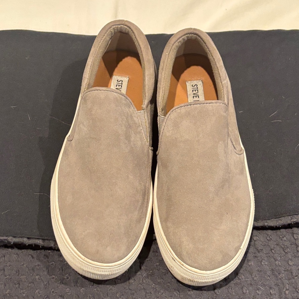 Steve Madden Gray Suede Slip-On Loafers